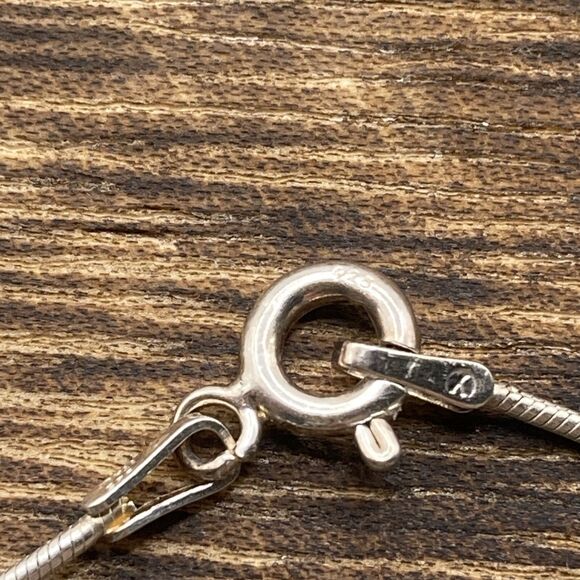 Vintage Sterling Silver And Baltic Amber Necklace 18” Sterling Chain - Picture 6 of 6